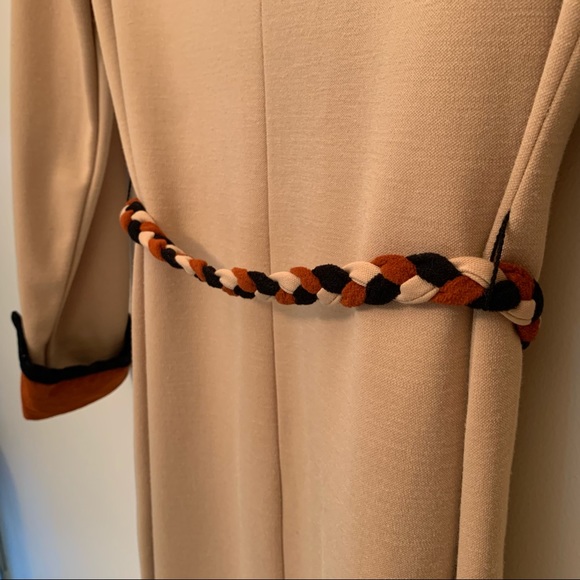 Vintage 1960s/ 1970s Women’s Collared Long Sleeve Dress - Picture 10 of 11